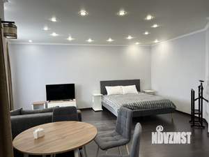 Студия квартира, посуточно, 54м2, 6/10 этаж