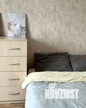 1-к квартира, посуточно, 37м2, 8/10 этаж