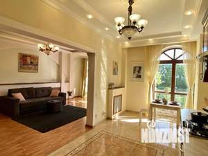 1-к квартира, посуточно, 60м2, 1/1 этаж