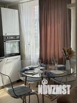 1-к квартира, посуточно, 40м2, 4/13 этаж