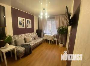 3-к квартира, посуточно, 56м2, 1/1 этаж