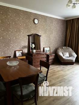 4-к квартира, посуточно, 99м2, 4/4 этаж