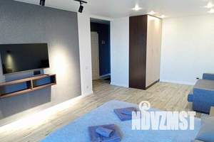 1-к квартира, посуточно, 44м2, 9/9 этаж