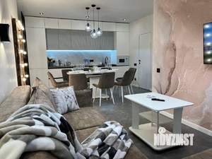 3-к квартира, посуточно, 73м2, 1/1 этаж