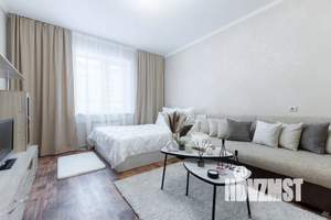 1-к квартира, посуточно, 42м2, 4/10 этаж
