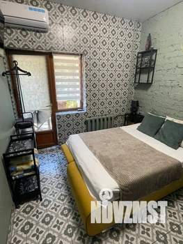 Студия квартира, посуточно, 14м2, 1/4 этаж