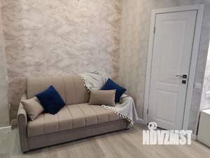 Студия квартира, посуточно, 36м2, 2/4 этаж