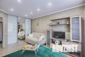 1-к квартира, посуточно, 38м2, 7/10 этаж