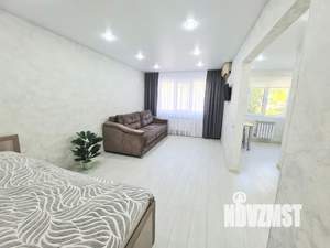1-к квартира, посуточно, 32м2, 4/5 этаж