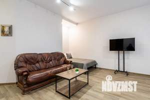 Студия квартира, посуточно, 45м2, 1/2 этаж