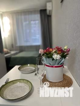 Студия квартира, посуточно, 18м2, 1/9 этаж
