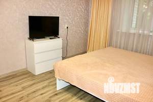 1-к квартира, посуточно, 35м2, 3/10 этаж