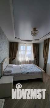 2-к квартира, посуточно, 64м2, 18/22 этаж