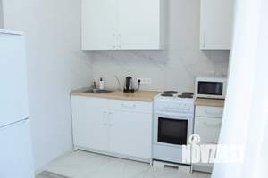 1-к квартира, посуточно, 37м2, 2/10 этаж