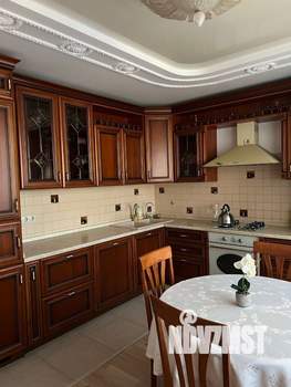 4-к квартира, на длительный срок, 140м2, 6/10 этаж