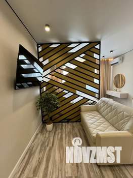 Студия квартира, посуточно, 33м2, 18/18 этаж