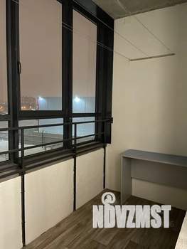 Студия квартира, посуточно, 35м2, 3/24 этаж