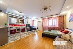 1-к квартира, посуточно, 45м2, 1/1 этаж