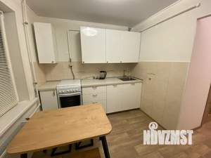 1-к квартира, посуточно, 33м2, 1/9 этаж