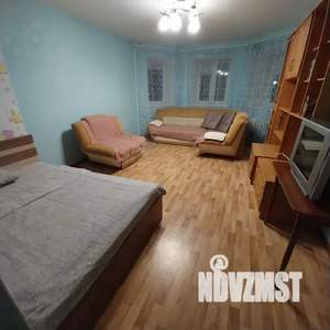 1-к квартира, посуточно, 39м2, 1/10 этаж