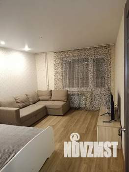 1-к квартира, посуточно, 36м2, 1/9 этаж