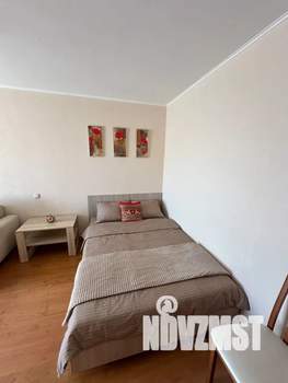 1-к квартира, посуточно, 33м2, 7/10 этаж