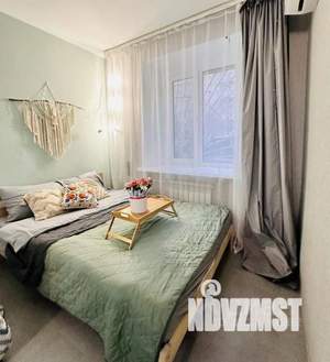 1-к квартира, посуточно, 18м2, 1/1 этаж