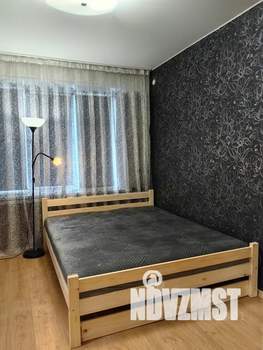 1-к квартира, посуточно, 42м2, 3/5 этаж