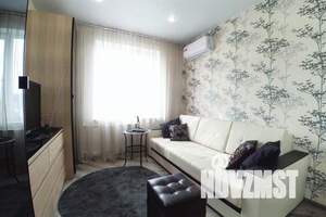 2-к квартира, посуточно, 43м2, 8/10 этаж