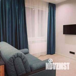 1-к квартира, посуточно, 44м2, 1/1 этаж