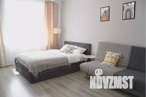 1-к квартира, посуточно, 37м2, 2/10 этаж