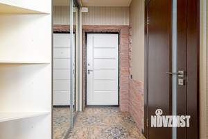 Студия квартира, посуточно, 42м2, 5/17 этаж