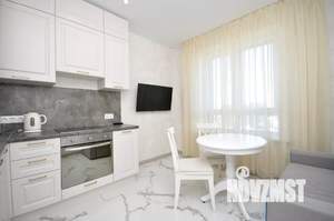 1-к квартира, посуточно, 44м2, 18/19 этаж