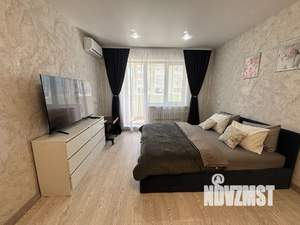 1-к квартира, посуточно, 36м2, 3/10 этаж