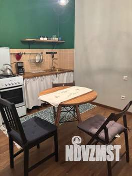 1-к квартира, посуточно, 40м2, 4/10 этаж