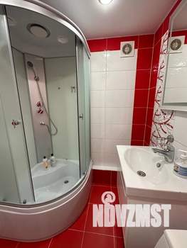 1-к квартира, посуточно, 38м2, 9/10 этаж