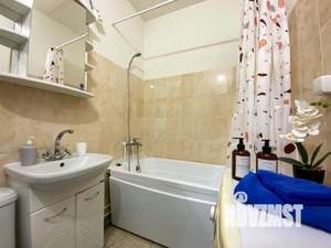 1-к квартира, посуточно, 42м2, 1/1 этаж