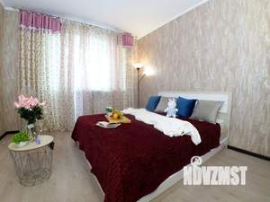 1-к квартира, посуточно, 60м2, 11/16 этаж