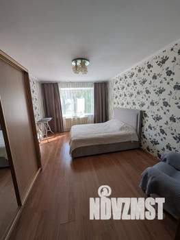 2-к квартира, посуточно, 50м2, 3/9 этаж
