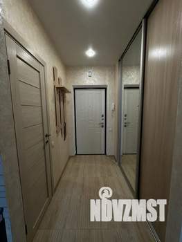 Студия квартира, посуточно, 29м2, 18/23 этаж