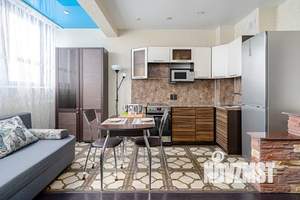 Студия квартира, посуточно, 42м2, 5/17 этаж