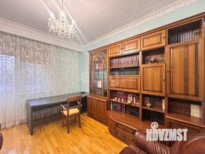 3-к квартира, на длительный срок, 141м2, 3/5 этаж