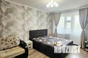 1-к квартира, посуточно, 37м2, 3/10 этаж