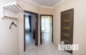 1-к квартира, посуточно, 42м2, 7/10 этаж