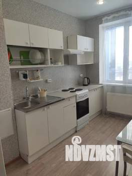 2-к квартира, посуточно, 61м2, 15/17 этаж