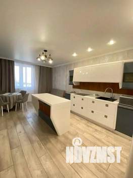 1-к квартира, посуточно, 84м2, 1/1 этаж