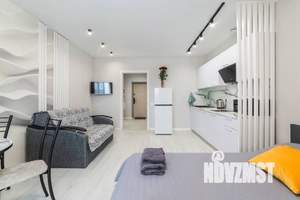 1-к квартира, посуточно, 32м2, 1/1 этаж