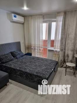 Студия квартира, посуточно, 21м2, 1/10 этаж