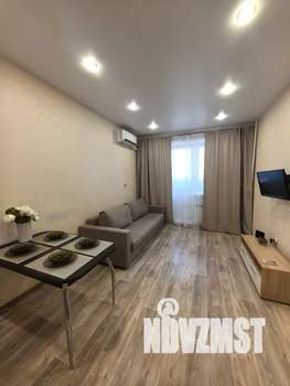 1-к квартира, посуточно, 53м2, 14/14 этаж