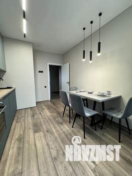 1-к квартира, посуточно, 40м2, 8/19 этаж